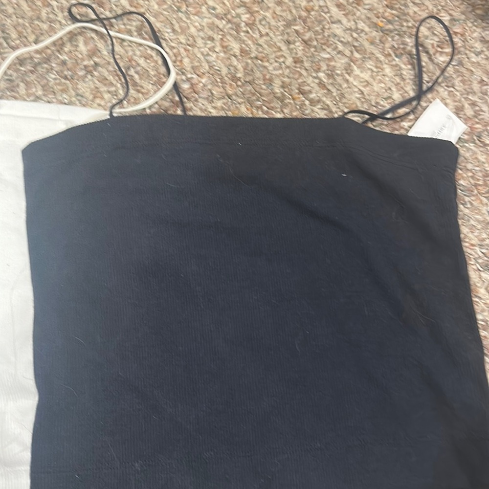 A navy crop tank top